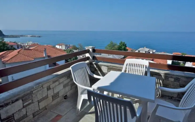 Hotel Manos