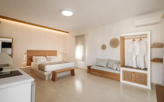 Proteas Hotel & Suites
