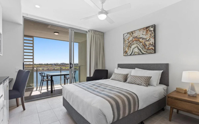 North Shore Kawana and Waterline
