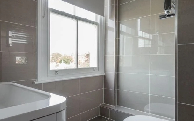 Stylish 2 Bedroom Flat in Kensington Near Hyde Park