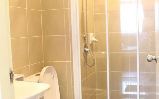 Peaceful Service Suites at Taragon Puteri Bintang