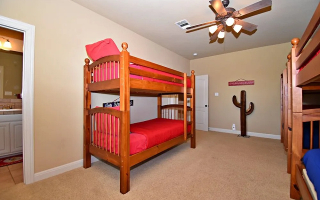 Pet-friendly Oasis in Gated Community!
