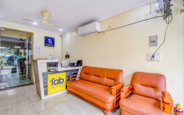 FabHotel Town Inn
