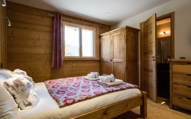 Chalet Base Camp