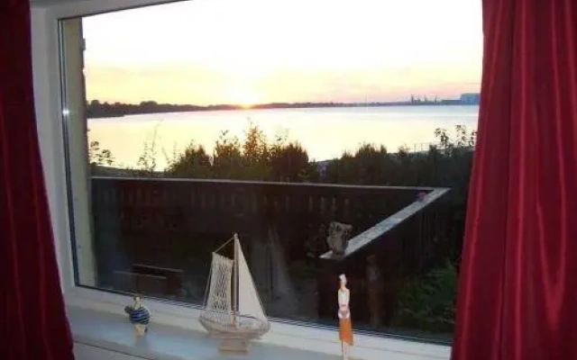 Strandhaus am Strelasund in Strals