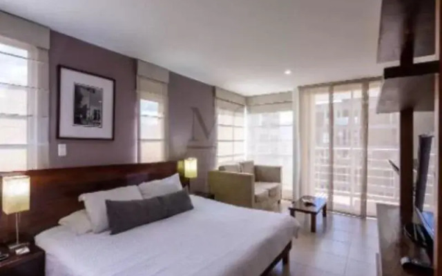 Hotel Cyan Suites