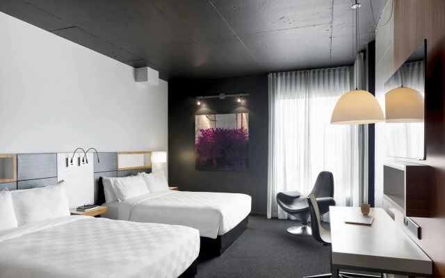 Alt Hotel Toronto Airport