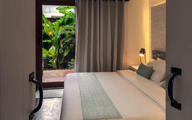 THE BOX - Lipe Resort