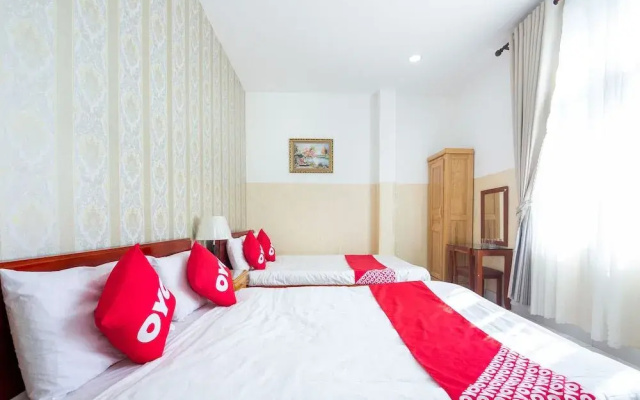 Oyo 706 Thao Tram Luxury Hotel