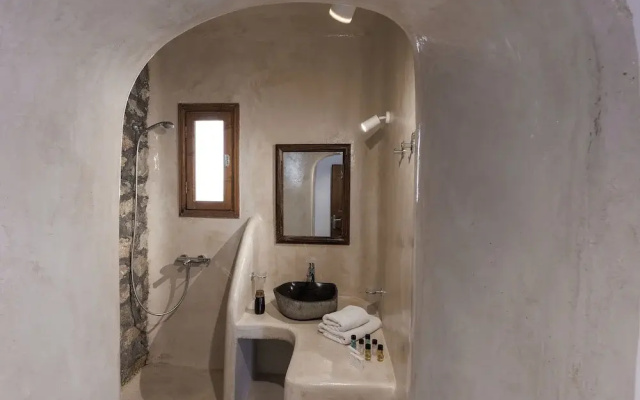 One bdr Apartment for 4-sea View-hot Tub-parking