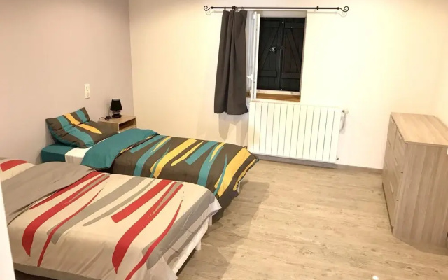 House With 4 Bedrooms in Puygaillard-de-quercy, With Furnished Garden and Wifi