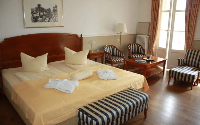 Romantik Hôtel La Chêneraie
