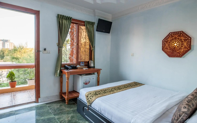 RS II Guesthouse