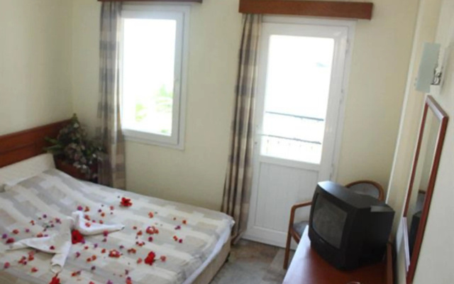 Fiorita Beach Hotel
