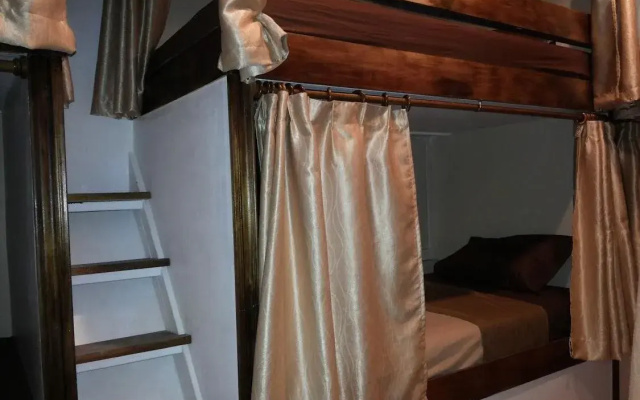 Badaka 99 - Hostel