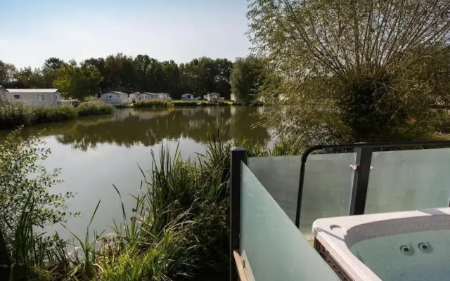 Rosedale Lakeside Lodge
