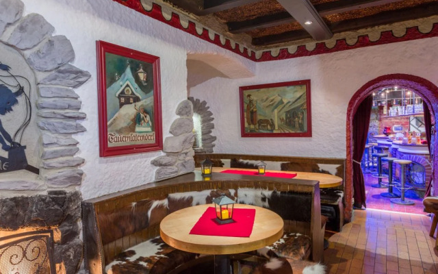 Party Hotel Taverne