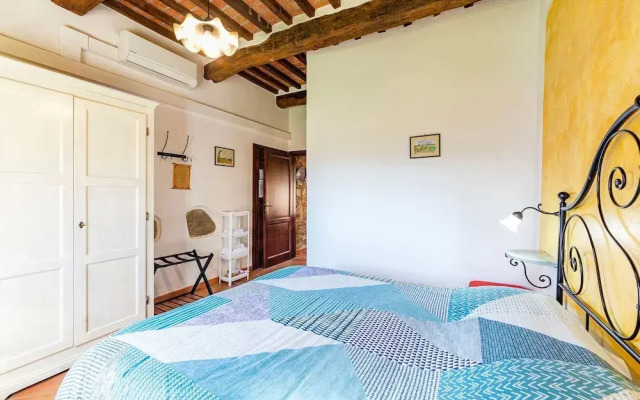 Willow apt With Shared Pool