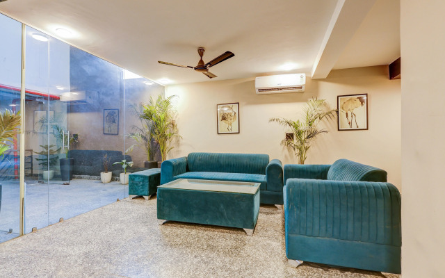 Townhouse Oak Udyog Vihar