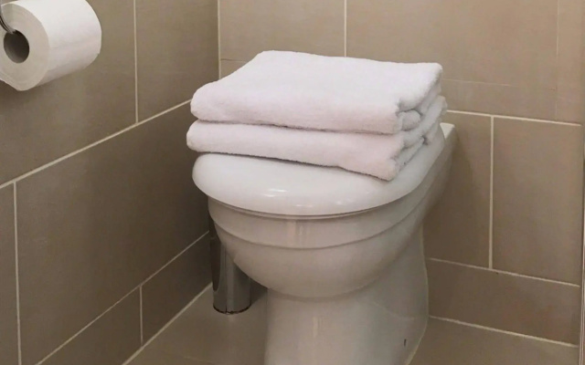 Westminster Studio Apartment