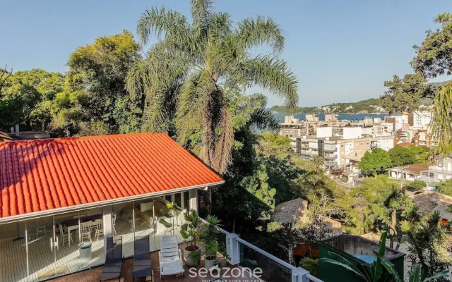 4BR House Pool & BBQ 500m From Beach Che0401