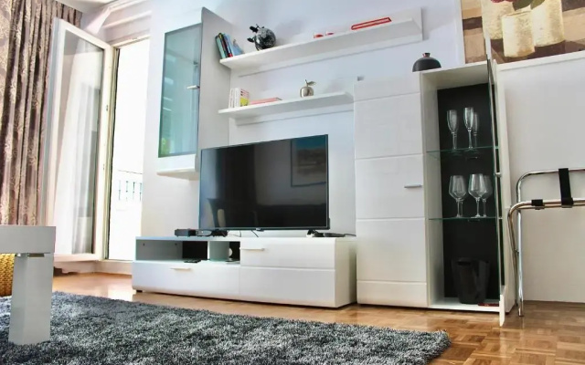 Ramonda Apartment