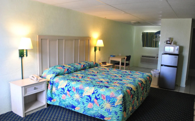 Palmetto Beachfront Hotel, a By the Sea Resort
