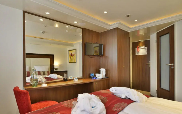 FairCruise Business Hotelship Düsseldorf