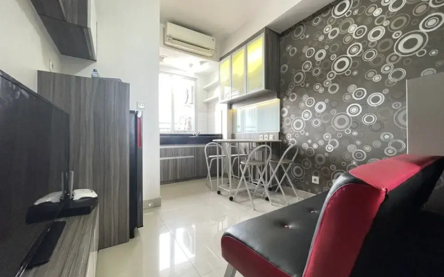 Comfy 2Br With Sofa Bed At Sudirman Suites Bandung Apartment