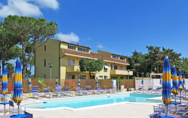 Riviera 4