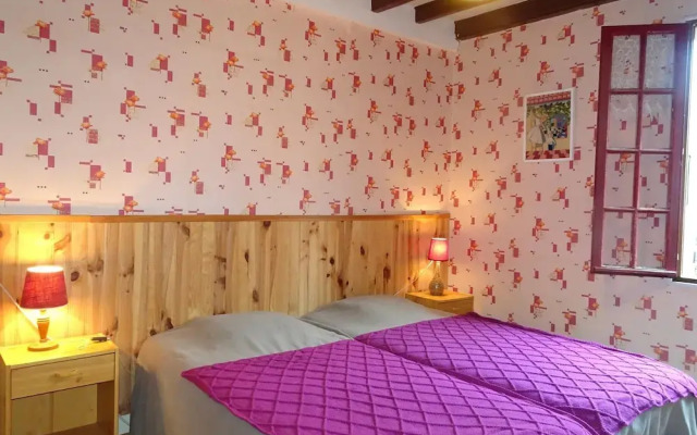 Holiday Home in Etretat Near Beach & Cliffs