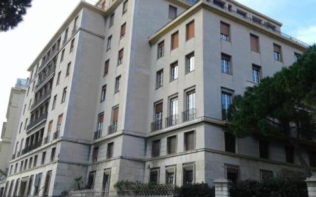 Hotel Bruxelles Margherita Генуя вид на фасад