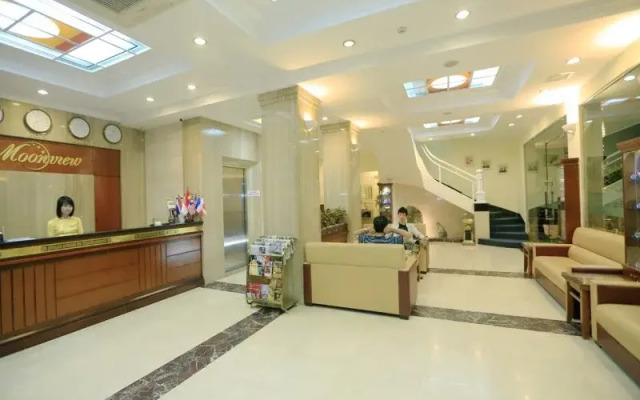 Moon View Hotel 2