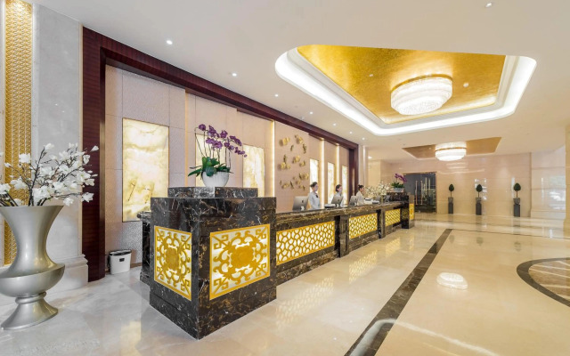 Xinjunyue Hotel
