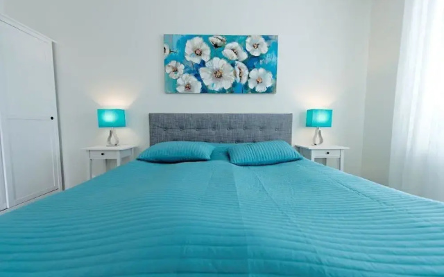 Townhouse Apartments