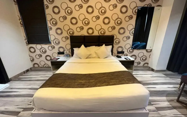 Hotel Hardik Palacio
