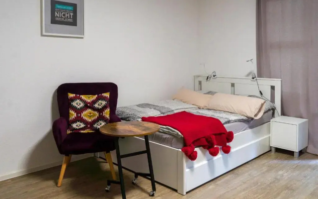 1 Zimmer Wohnung mit der Terrasse in der Innenstadt