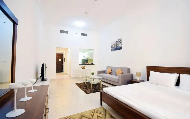 Canal Residence