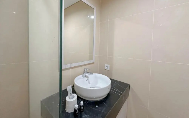 Modern And Cozy 1Br At Grand Sungkono Lagoon Apartment