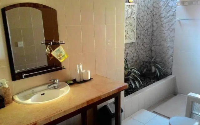 Segara Wangi Beach Cottages