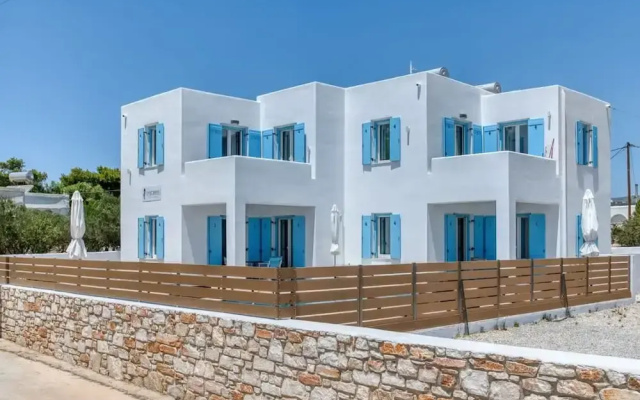 Seaside Splendor - Apollo s Poolside Retreat
