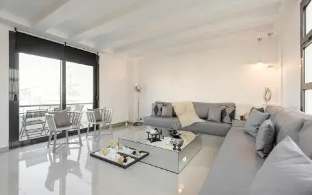 Ace Location | Luxury Building