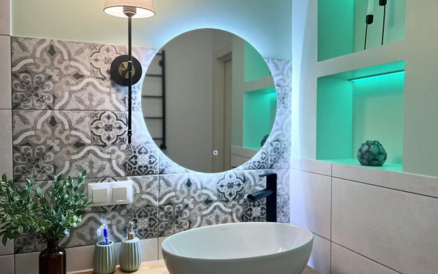 RentFlat (Рент Флэт) на проспекте Российский 15