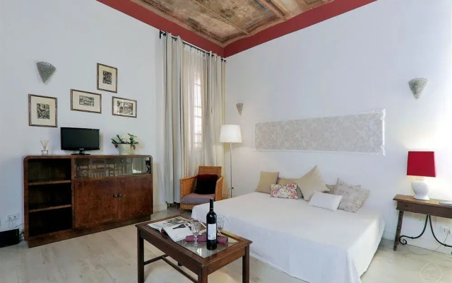 Vaticano apartments-Sistine Chapel area