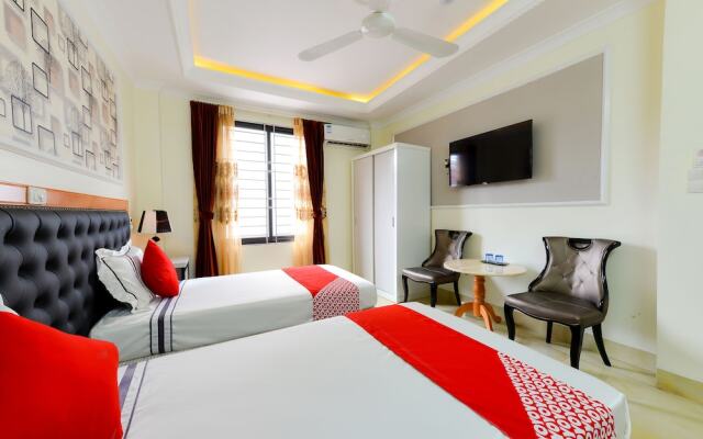 OYO 287 Nam Cuong X Hotel Ханой