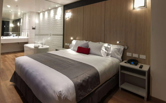 Ramada Encore by Wyndham Guadalajara Aeropuerto