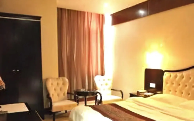 Yiju Hotel