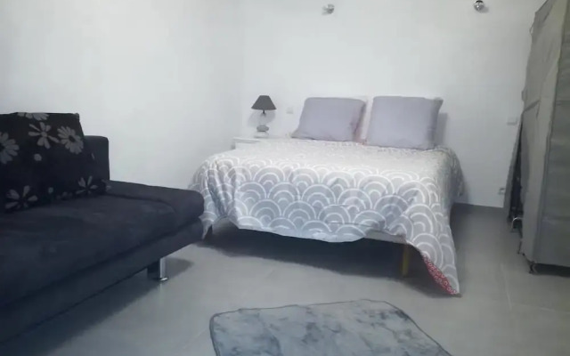 Appartements les mimosas & piscine