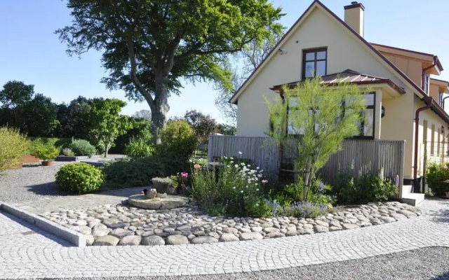 Hylteberga Gård Bed & Breakfast