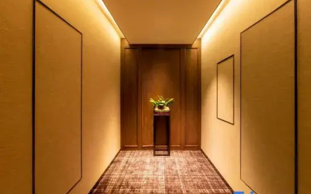 Lanhua Hotel